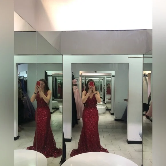 Red Graduation Dress - Picture 4 of 6